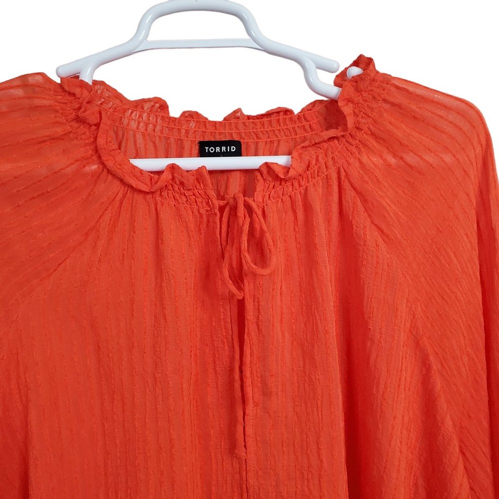 Torrid 4X Size 4 Blouse Peasant Textured Gauze Tiered Ruffle Keyhole Ribbon Tie - Picture 10 of 10